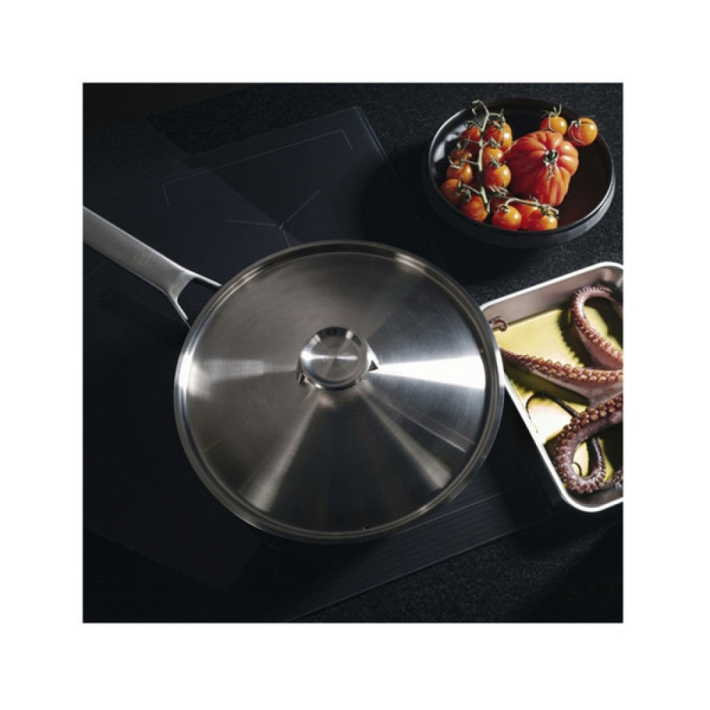 Сотейник Fiskars Taiten Optiheat з кришкою 26 см (1066949)