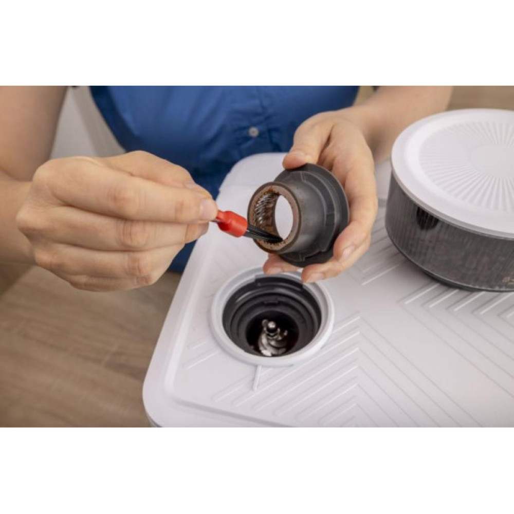 Кавоварка Gorenje ріжкова 2.5л, кавомолка 0,25л, капучинатор, кнопочне керування, білий