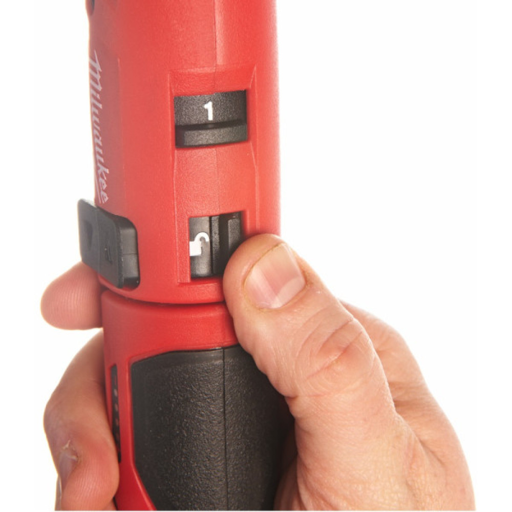 Викрутка акумуляторна Milwaukee 4В 2х2А·год 5Нм 200об/хв ЗП 0.5кг