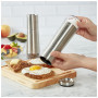 Млинок для спецій KitchenAid Universal, Набір 2 шт, 20,3 см, сріблястий (KOG988OSSSA) Млинок для спецій KitchenAid Universal, Набір 2 шт, 20,3 см, сріблястий (KOG988OSSSA)