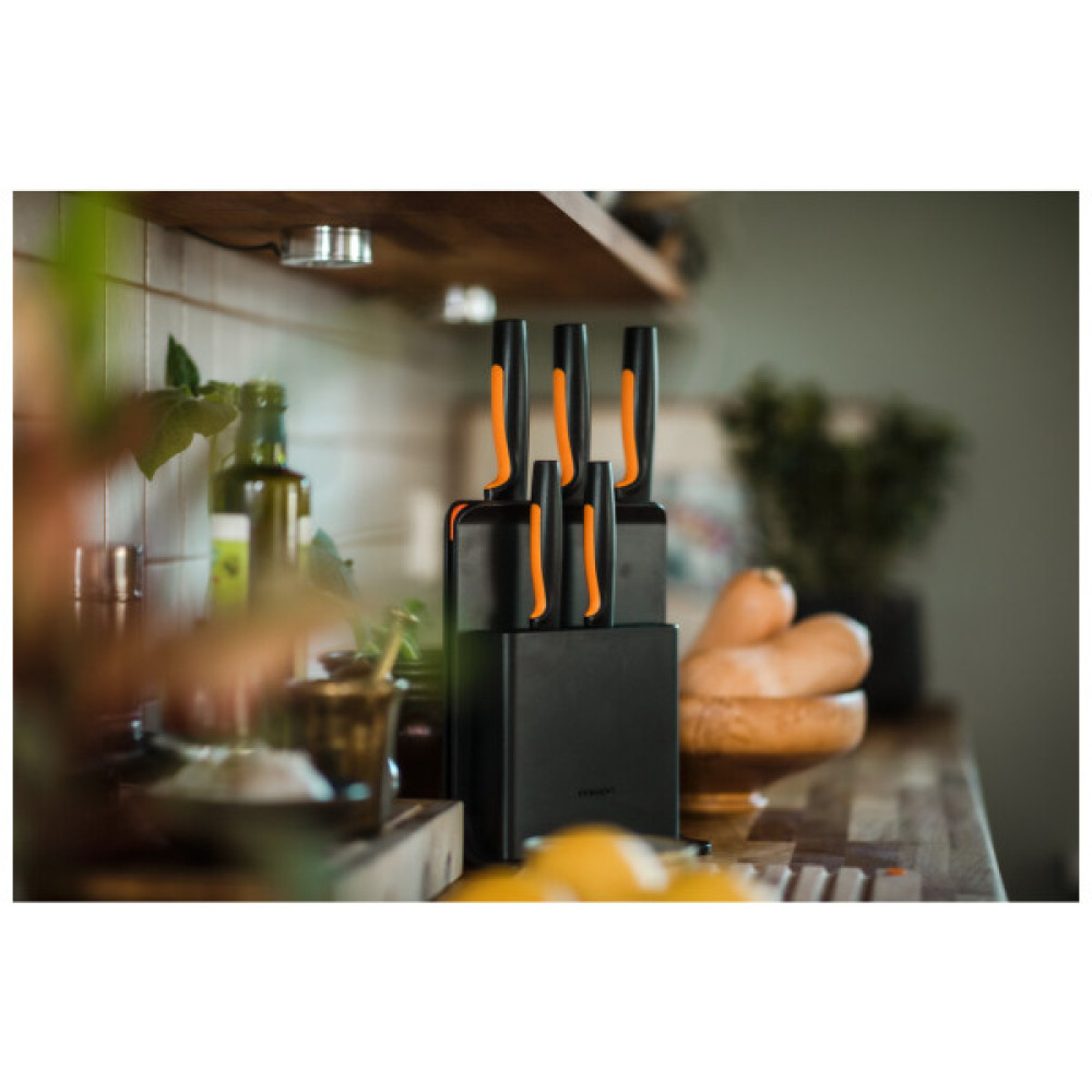 Набір ножів Fiskars Functional Form з чорною підставкою 5 шт (1057554)