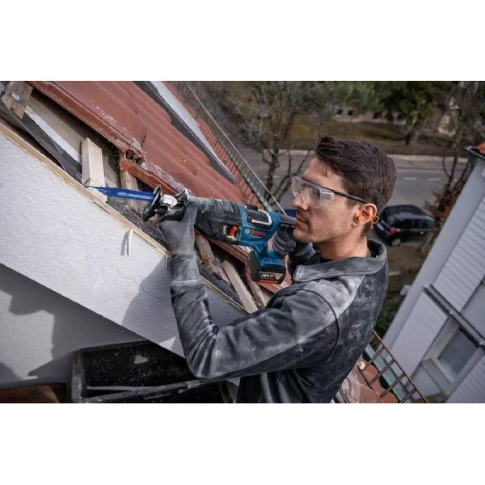 Пила шабельна акумуляторна Bosch Professional GSA 185-LI 18В пропил 230мм хід 28мм 3.2кг без АКБ та ЗП