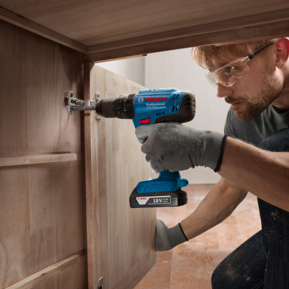 Шурупокрут-дриль ударний акумуляторний Bosch Professional GSB 183-LI 18В 2х2А·год 21-56Нм 374-1815об·хв кейс 1.2кг