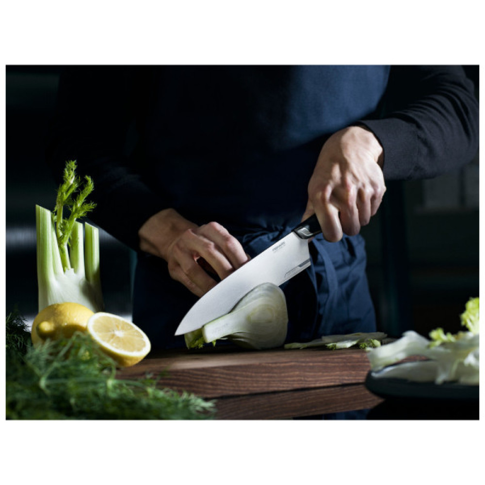 Кухонний ніж Fiskars Taiten шеф великий 20 см (1066830)