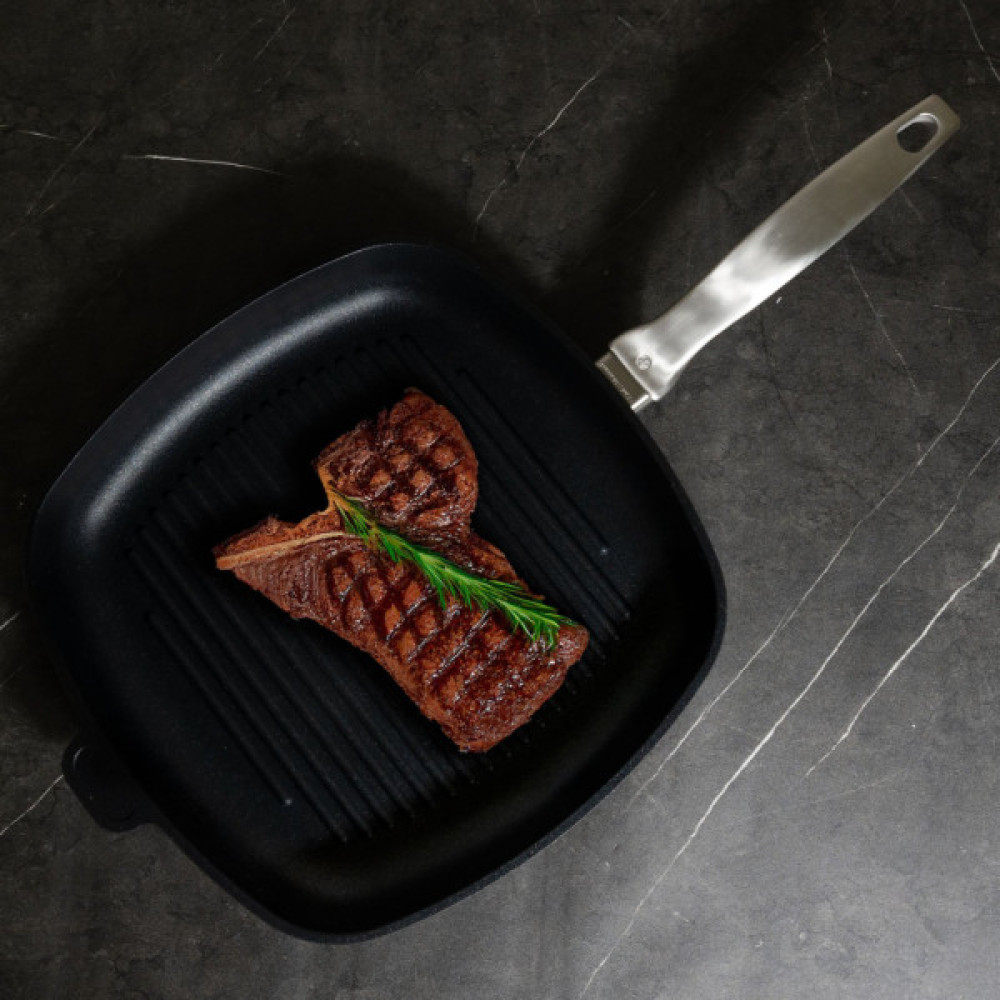 Сковорода Swiss Diamond CXD Induction гриль квадратна 28 см (CXD63281i)