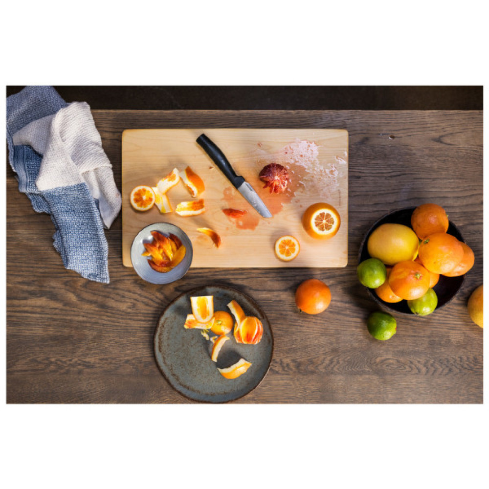 Кухонний ніж Fiskars Hard Edge для овочів 9 см (1051777)