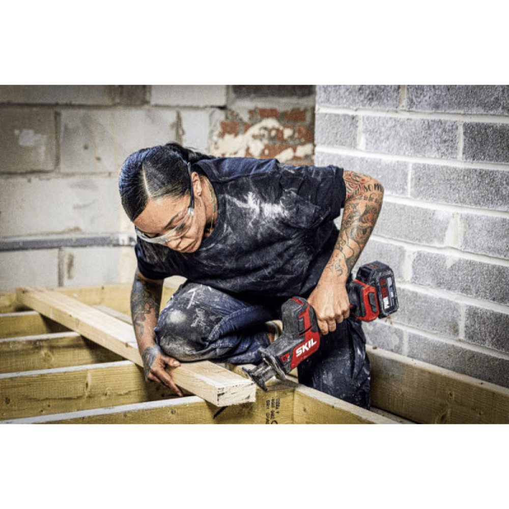 Пила шабельна акумуляторна SKIL 3475 CA Compact 20В пропил 200мм хід 25.4мм 1.8кг без АКБ та ЗП