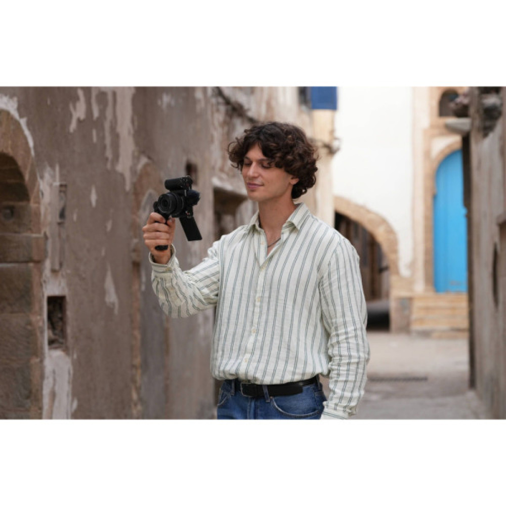 Цифровий фотоапарат Sony Alpha ZV-E10M2 kit 16-50mm Black (ZVE10M2KB.CEC)