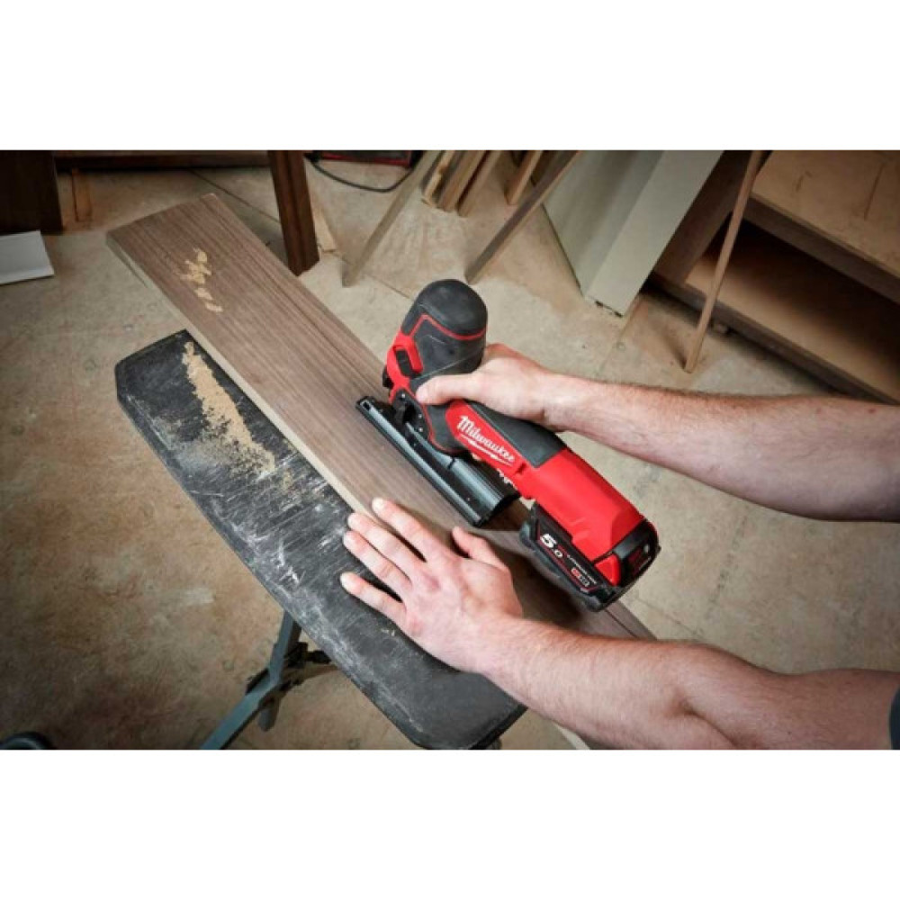 Лобзик акумуляторний Milwaukee M18 FBJS-0X 18В 1х5.0А·год 800-3500об/хв хід 25мм кейс 2.5кг без ЗП