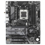 Материнська плата GIGABYTE B650 UD AX sAM5 B650 4xDDR5 M.2 HDMI DP ATX Материнська плата GIGABYTE B650 UD AX sAM5 B650 4xDDR5 M.2 HDMI DP ATX