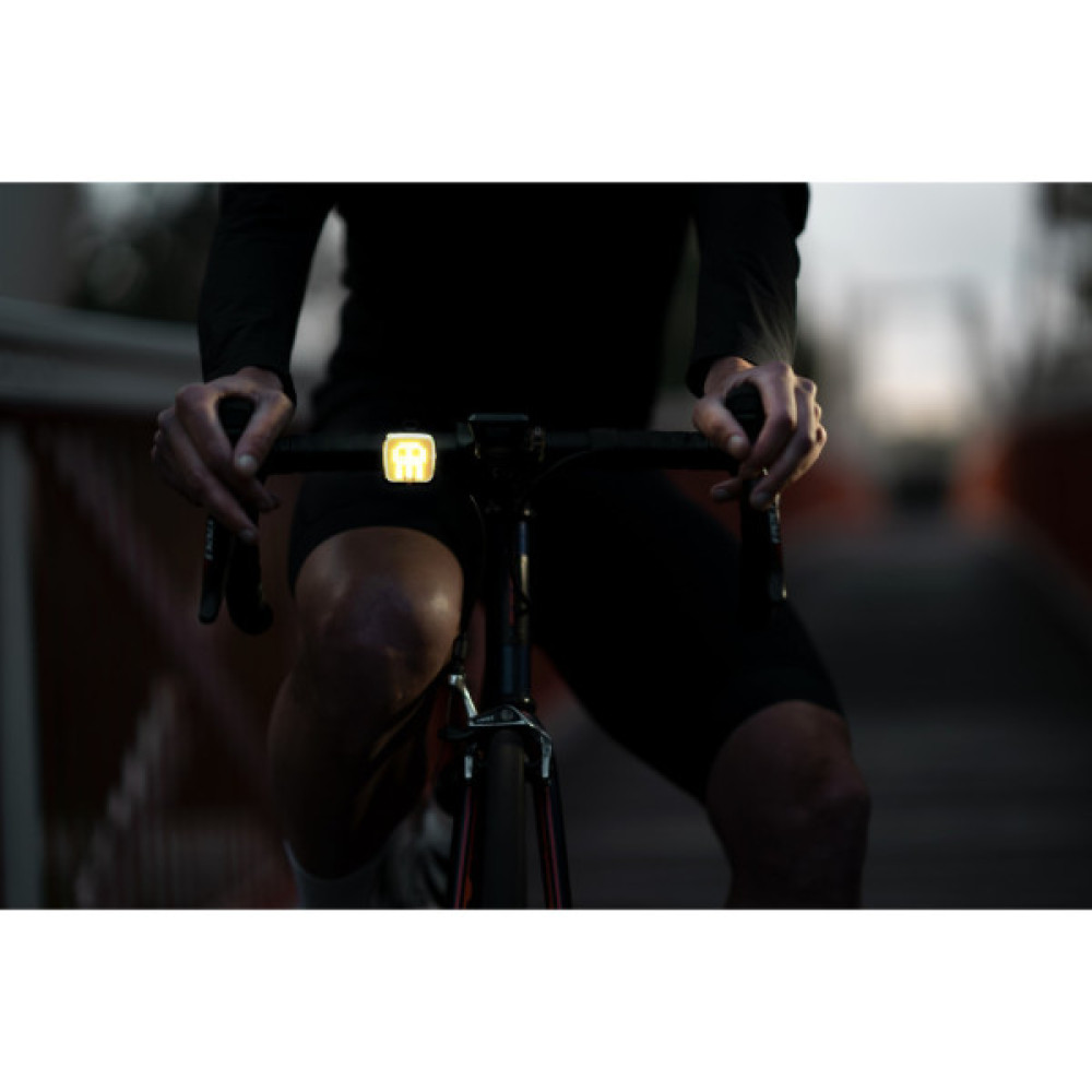 Задня велофара Knog Blinder Square Rear 100 Lumens (12288)