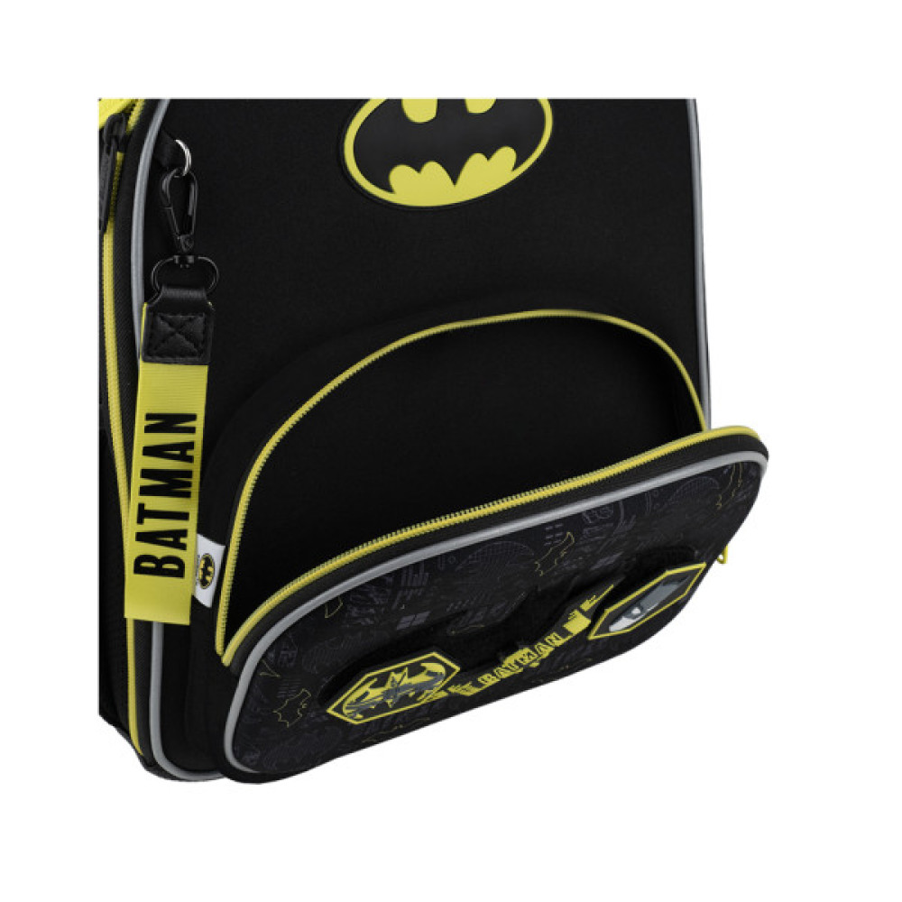 Портфель Kite Education 556 DC Batman (DC25-556M)
