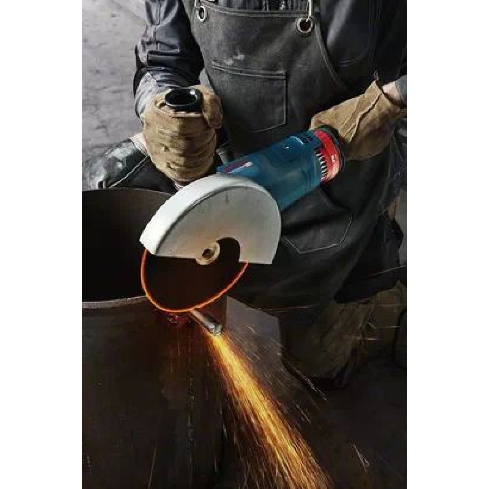 Шліфмашина кутова Bosch Professional GWS 24-230 JZ 230мм 2400Вт 6500об·хв 5.8кг плавн. пуск із системою захисту від пилу Cyclone Tech