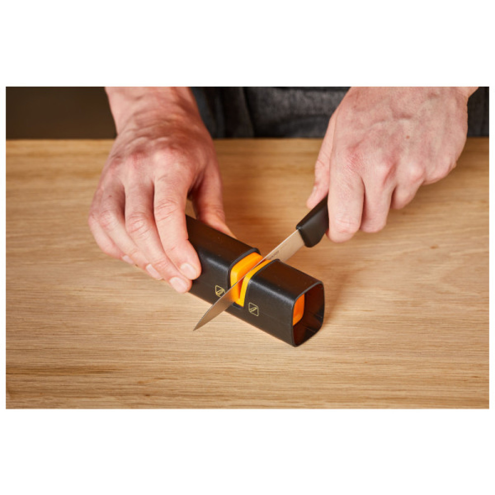 Точило для ножів Fiskars Edge (1003098)