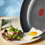 Сковорода Tefal So' Light 24см чорна (H0560442) Сковорода Tefal So' Light 24см чорна (H0560442)
