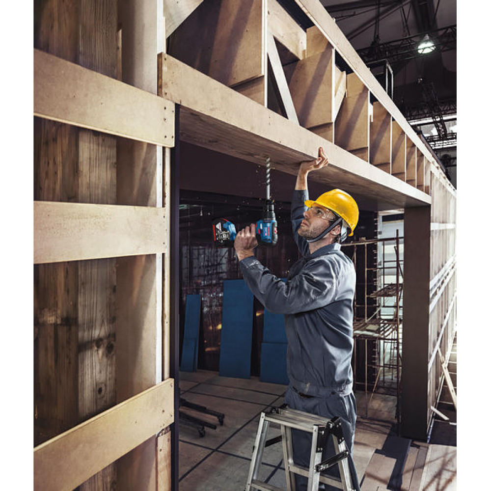 Шурупокрут-дриль акумуляторний Bosch Professional GSR 18 V-50 18В 2x2А·год 50Нм 460·1800об/хв 1кг