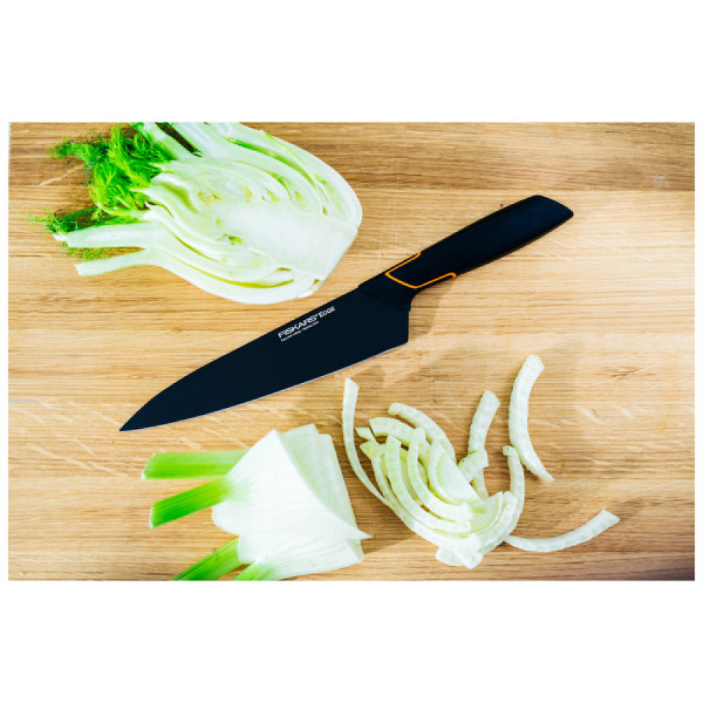 Кухонний ніж Fiskars Edge шеф 19 см (1003094)