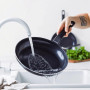 Сковорода GreenPan Essence Perforated Base, 28 см з керамічним покриттям (CC009041-001) Сковорода GreenPan Essence Perforated Base, 28 см з керамічним покриттям (CC009041-001)