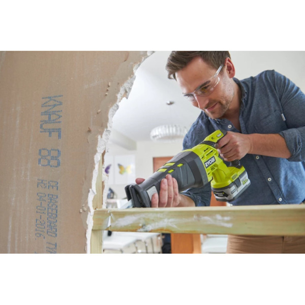 Пила шабельна акумуляторна Ryobi ONE+ R18RS-0 18В пропил 200мм хід 28мм 2.4кг без АКБ та ЗП
