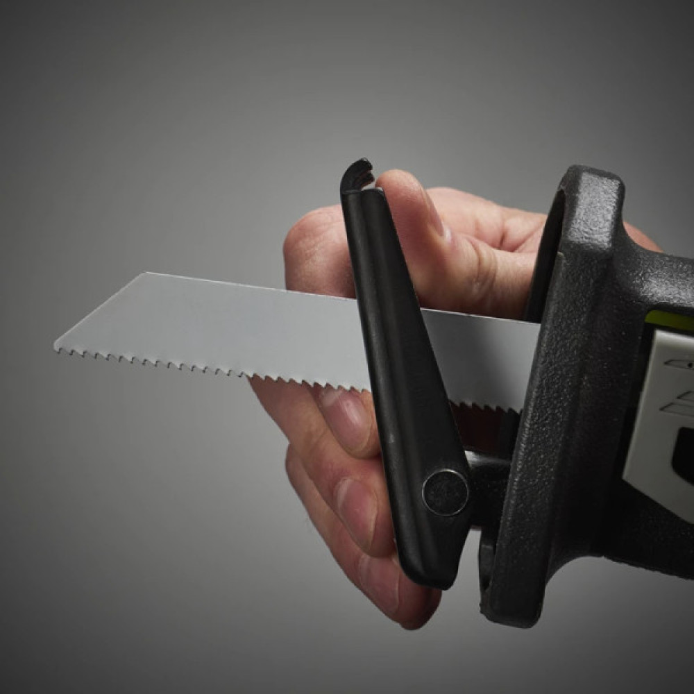 Пила шабельна акумуляторна Ryobi ONE+ R18RS-0 18В пропил 200мм хід 28мм 2.4кг без АКБ та ЗП