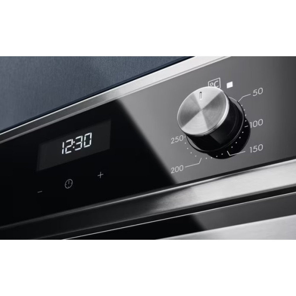 Духова шафа Electrolux електрична, 65л, A, дисплей, конвекція, чорний