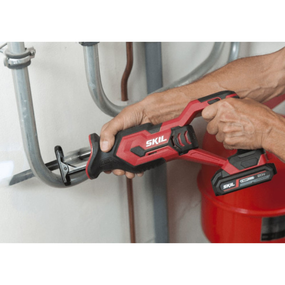 Пила шабельна акумуляторна SKIL 3470 CA пропил 120мм хід 25мм 1.7кг без АКБ та ЗП