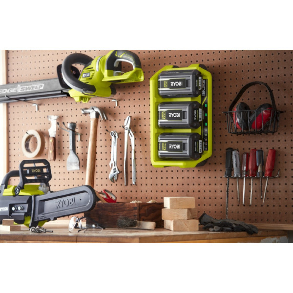 Зарядний пристрій Ryobi Max Power RY36C3PA 36В 4А трипортовий