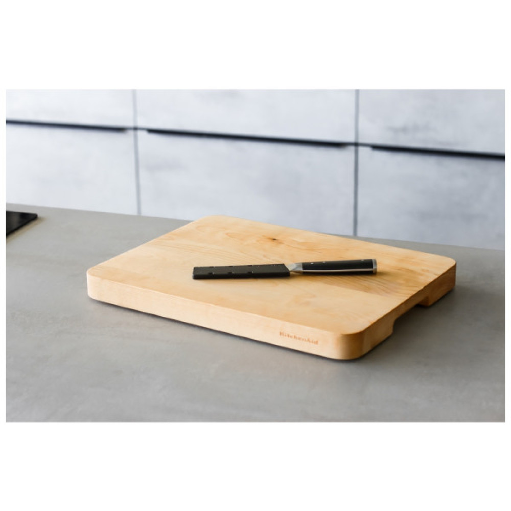 Кухонний ніж KitchenAid Coreline для чистки овочів та фруктів з чохлом, 9 см (KOG35ASSOHOBA) Кухонний ніж KitchenAid Coreline для чистки овочів та фруктів з чохлом, 9 см (KOG35ASSOHOBA)