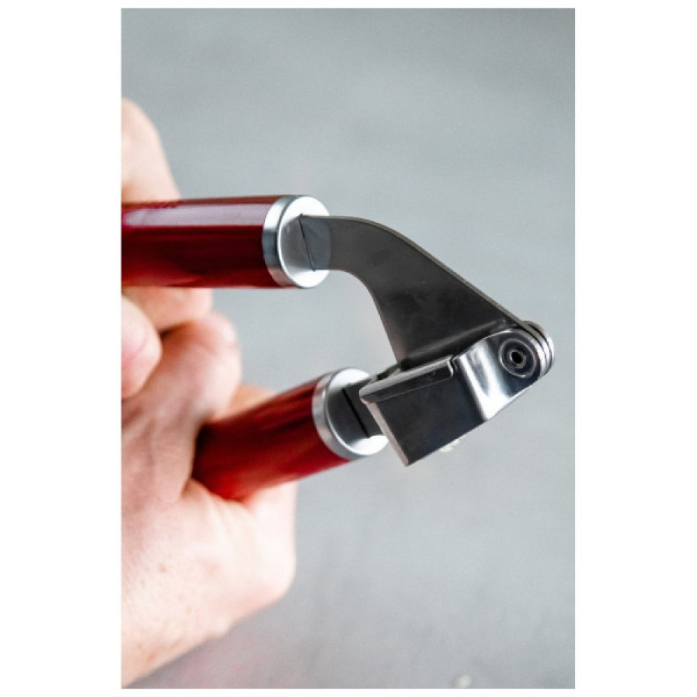 Прес для часнику KitchenAid Coreline 19 см червоний (KAG132OHERE)