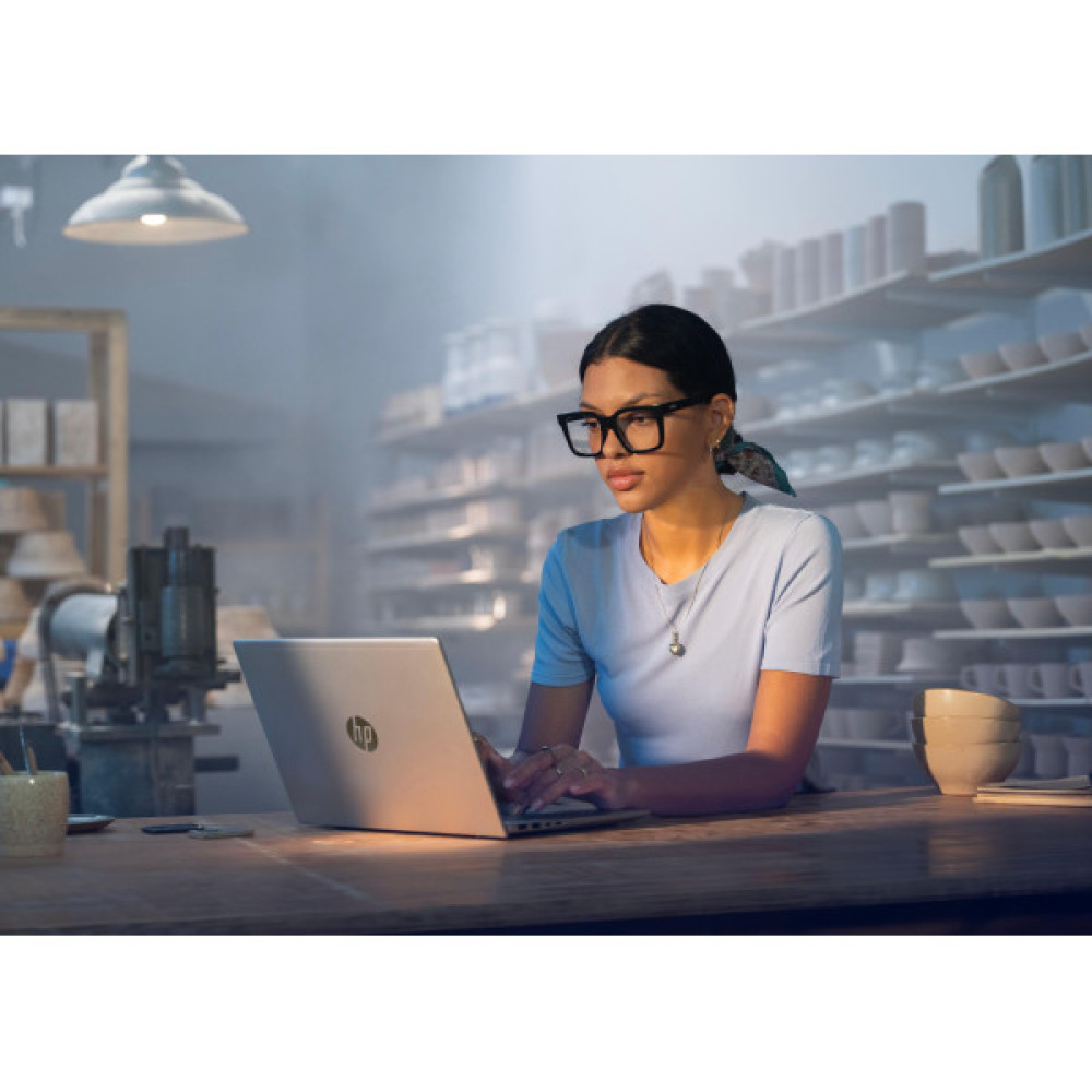 Ноутбук HP Probook 4-G1a 14" WUXGA IPS, AMD R7-250, 32GB, F1TB, UMA, DOS, сріблястий