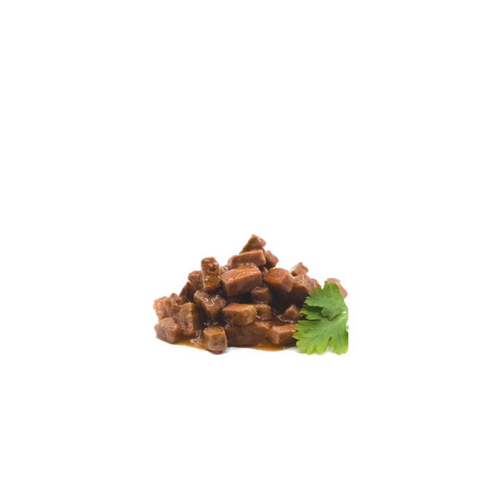 Вологий корм для собак Carpathian Pet Food у соусі з яловичиною 100 г (4820111141159)
