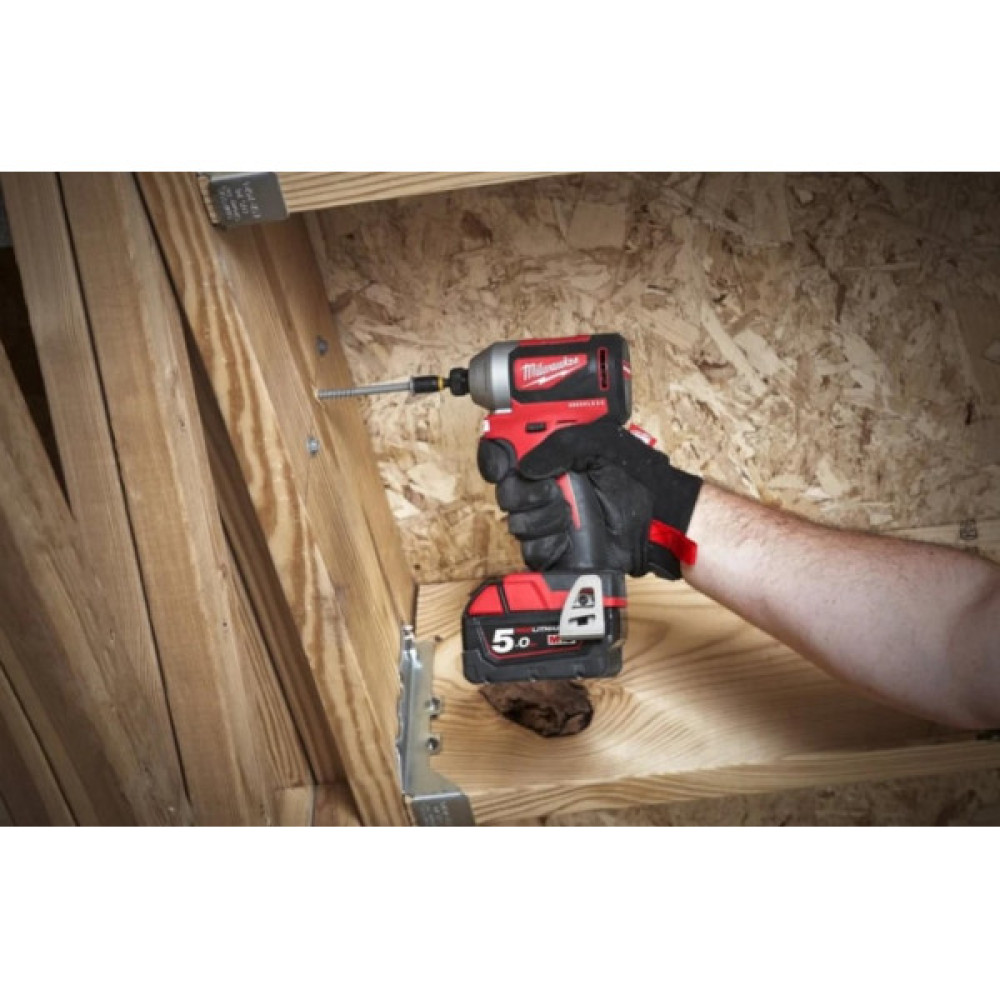 Гвинтоверт ударний акумуляторний Milwaukee M18 BLID2-0X 18В 180Нм 1700-3400об/хв кейс 1.7кг без АКБ та ЗП
