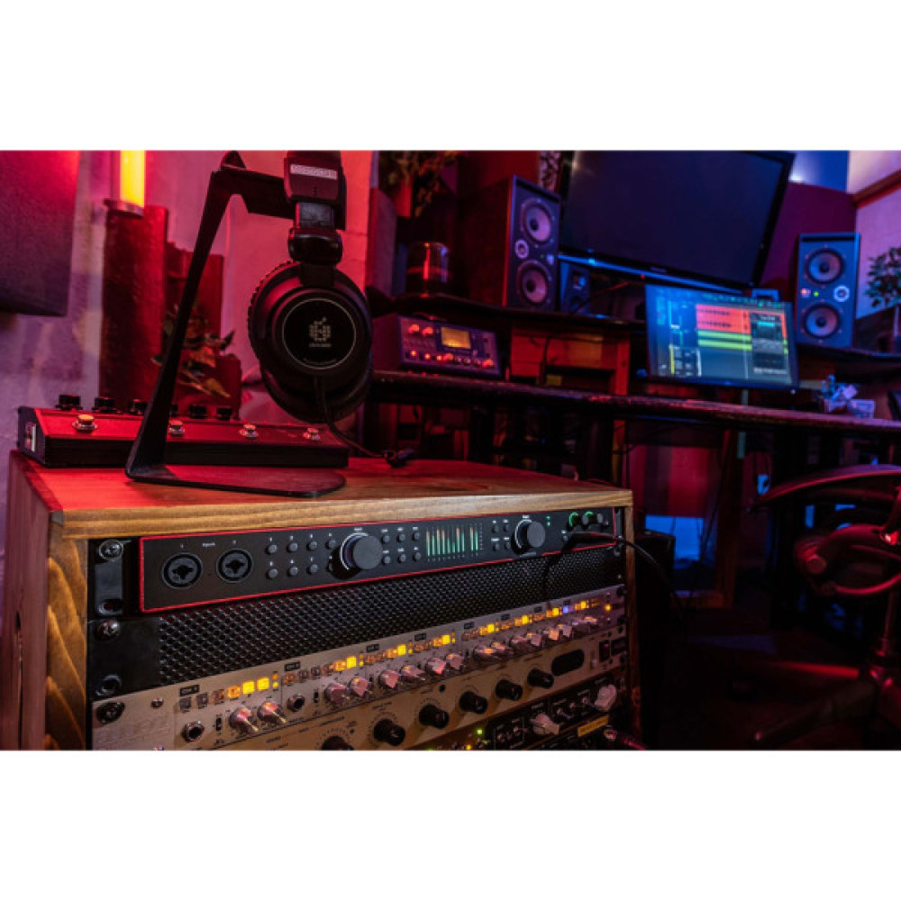 Аудіоінтерфейс Focusrite Scarlett 18i20 4th Gen (236534)