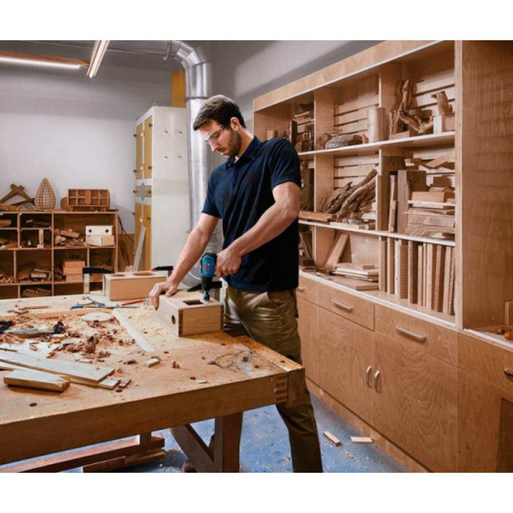 Шурупокрут-дриль акумуляторний Bosch Professional GSR 12V-30 12В 2x2.0А·год 30Нм 420·1600об/хв кейс 0.78кг