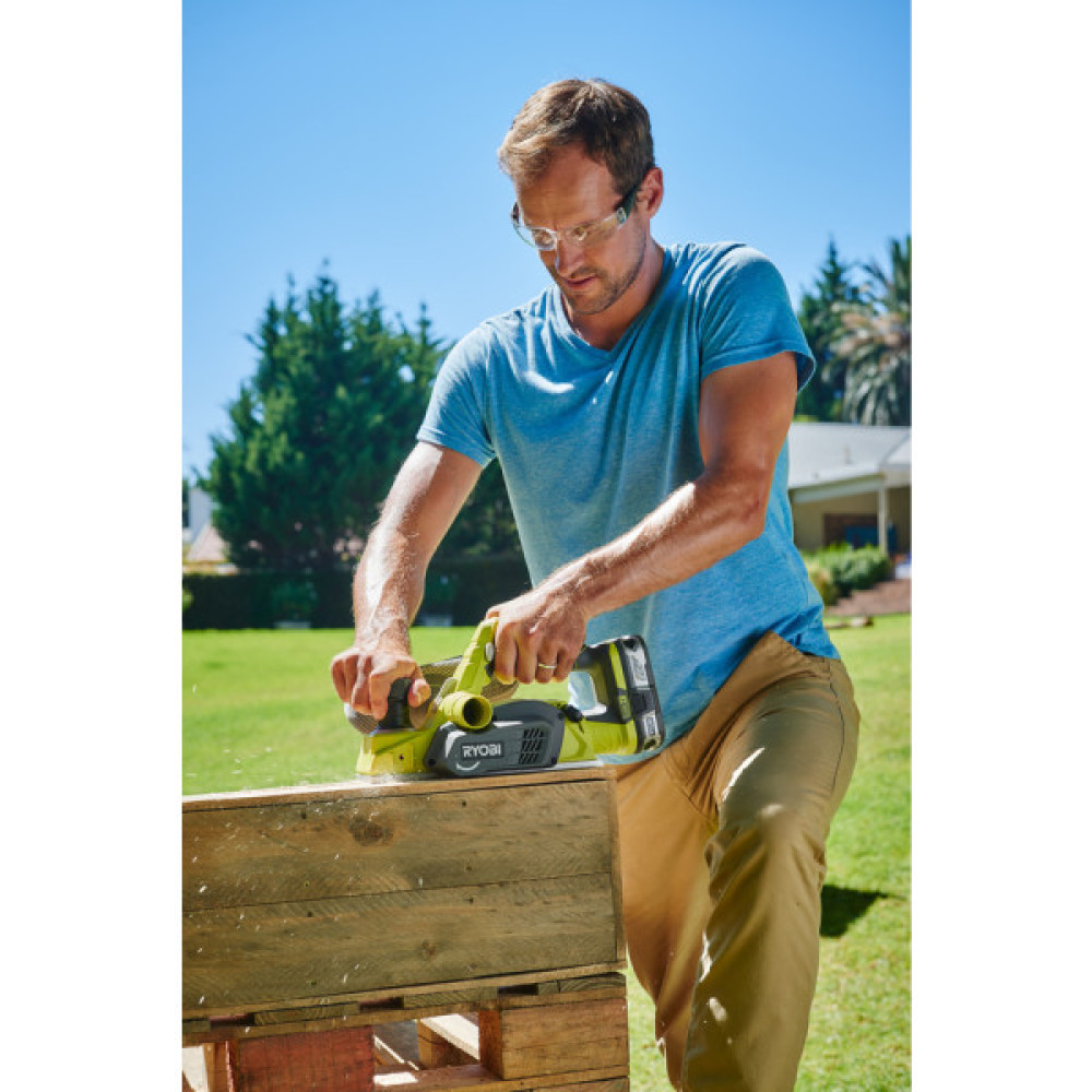 Рубанок акумуляторний Ryobi ONE+ R18PL-0 18В 82мм стругання до 1.6мм шпунт до 12.5мм 2.4кг без АКБ та ЗП