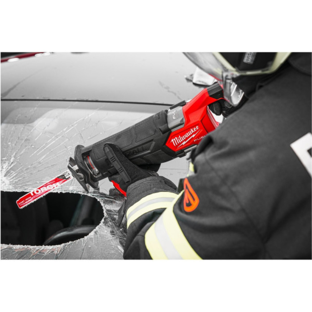 Пила шабельна акумуляторна Milwaukee M18 FUEL ONE-KEY 18В пропил 300мм хід 32мм 3.8кг без АКБ та ЗП