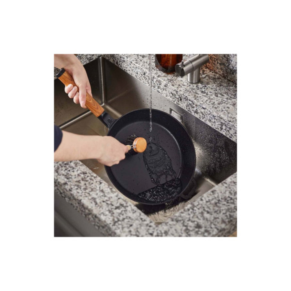 Сковорода Fiskars Norden чавунна 28 см (1026571)