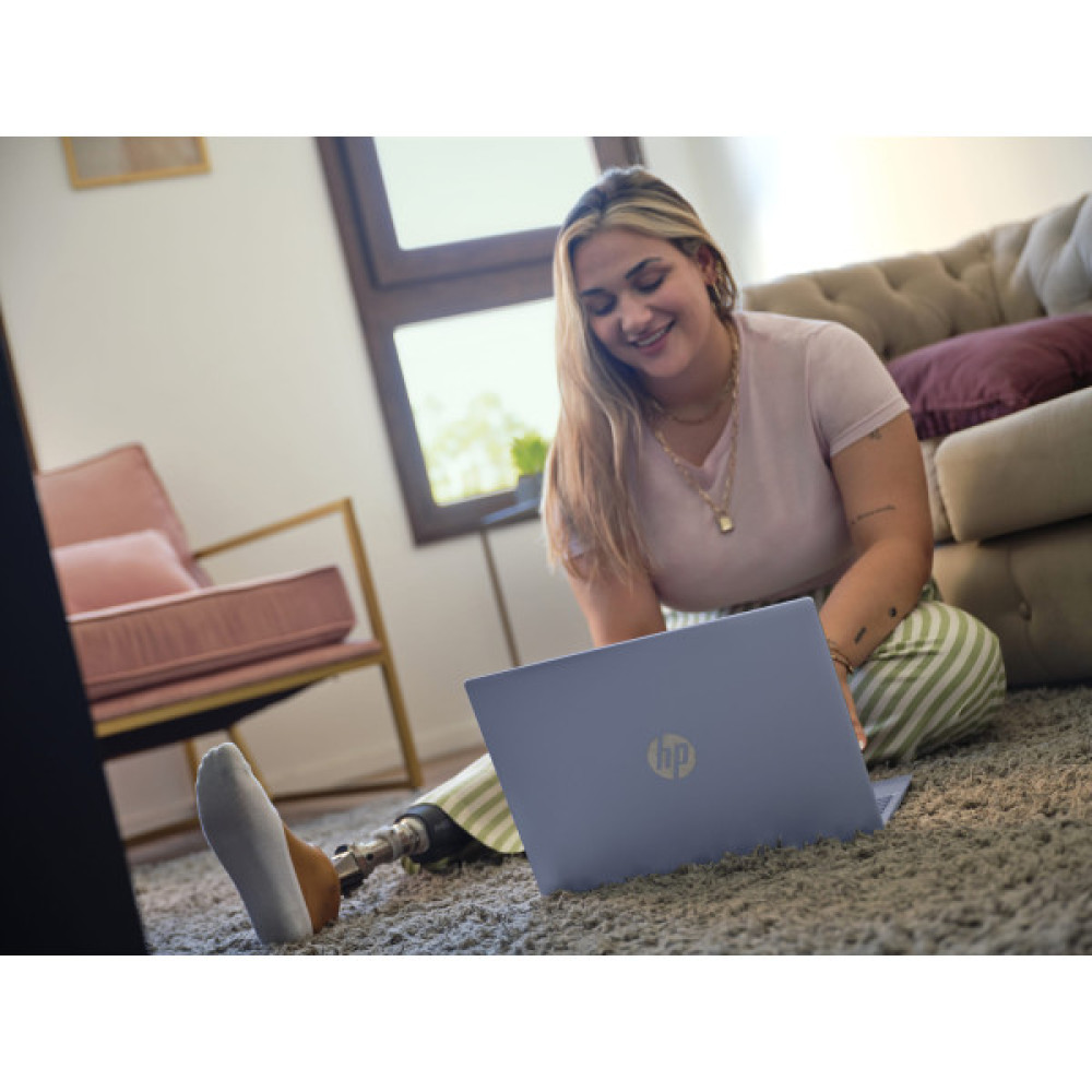 Ноутбук HP OmniBook 5 16-af1011ua 16" WUXGA IPS AG, Intel U7-255U, 24GB, F1TB, UMA, DOS, блакитний