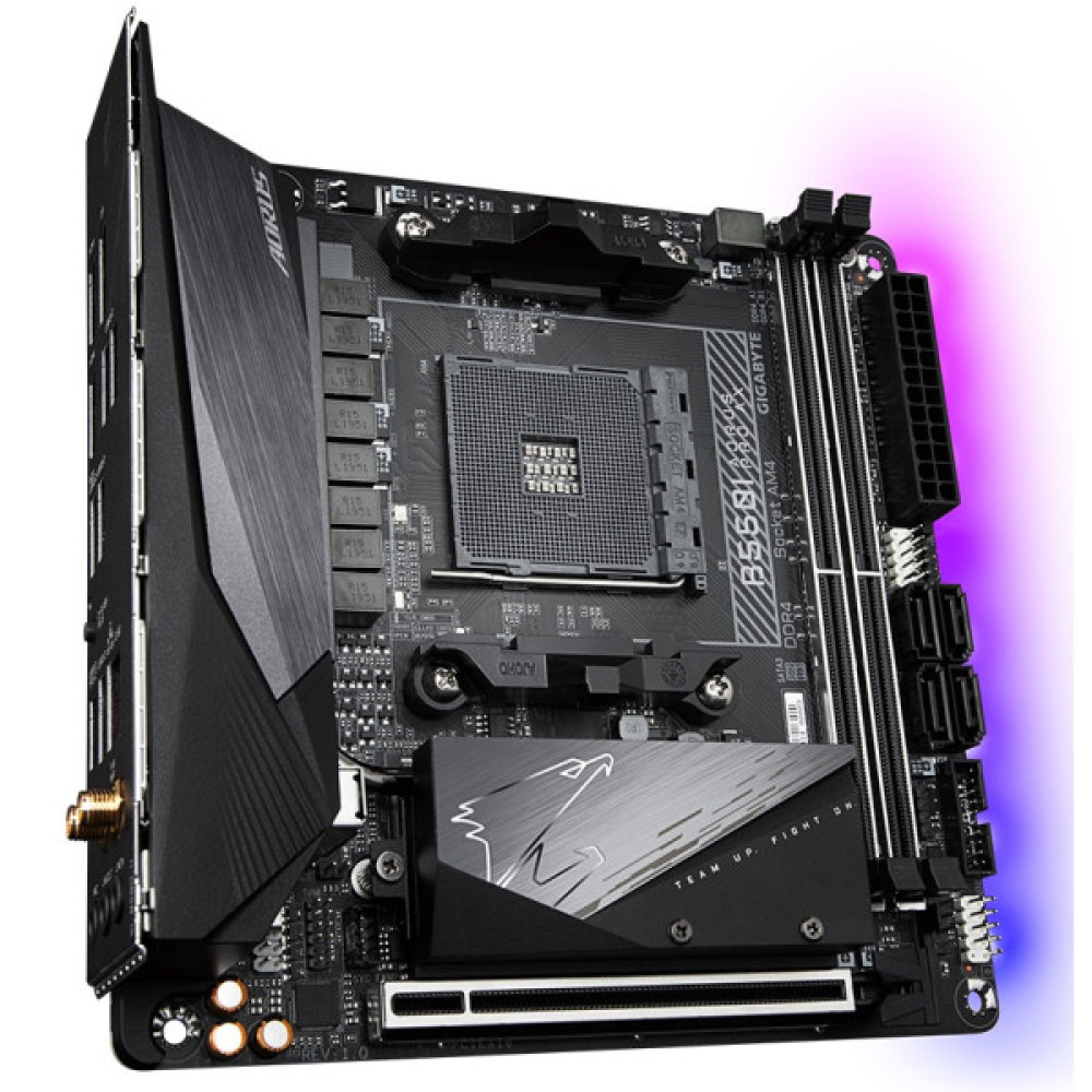 GIGABYTE B550I AORUS PRO AX
