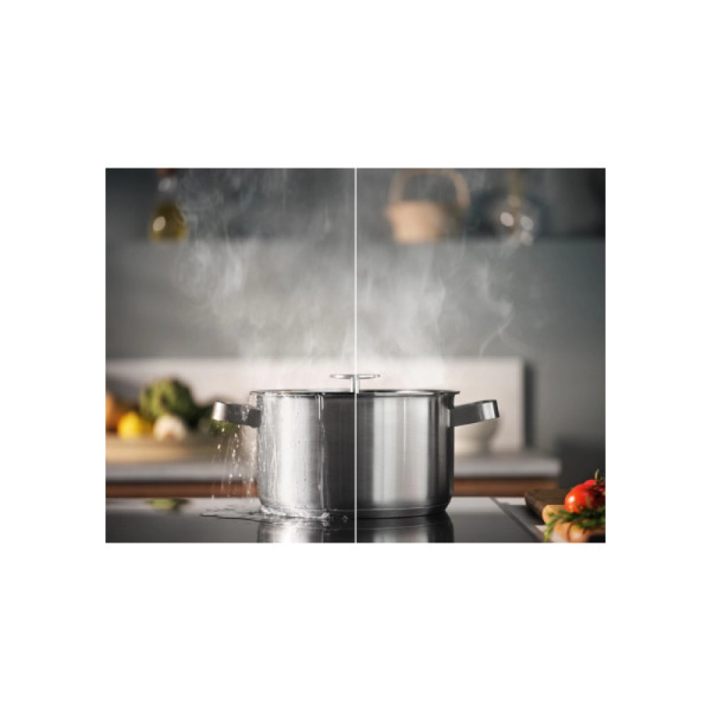 Варочна поверхня Electrolux EIS62453IT