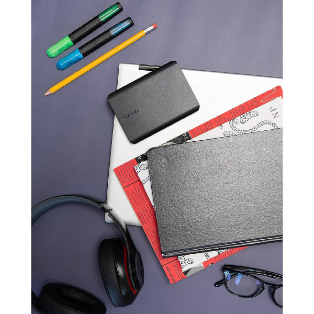 Портативний жорсткий диск Toshiba 2TB USB 3.2 Gen 1 Canvio Basics 2022