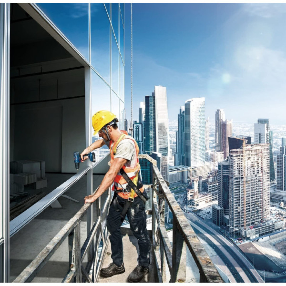 Набір із двох акумуляторних інструментів Bosch Professional 18В перфоратор GBH 180-LI дриль-шурупокрут GSR 180-LI акб 2х4А·год сумка