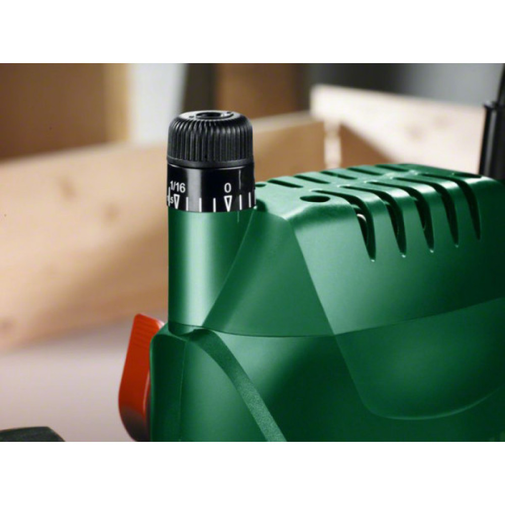 Фрезер Bosch POF 1400 1400Вт цанга 6 та 8мм 11000-28000об·хв + 6 фрез 3кг