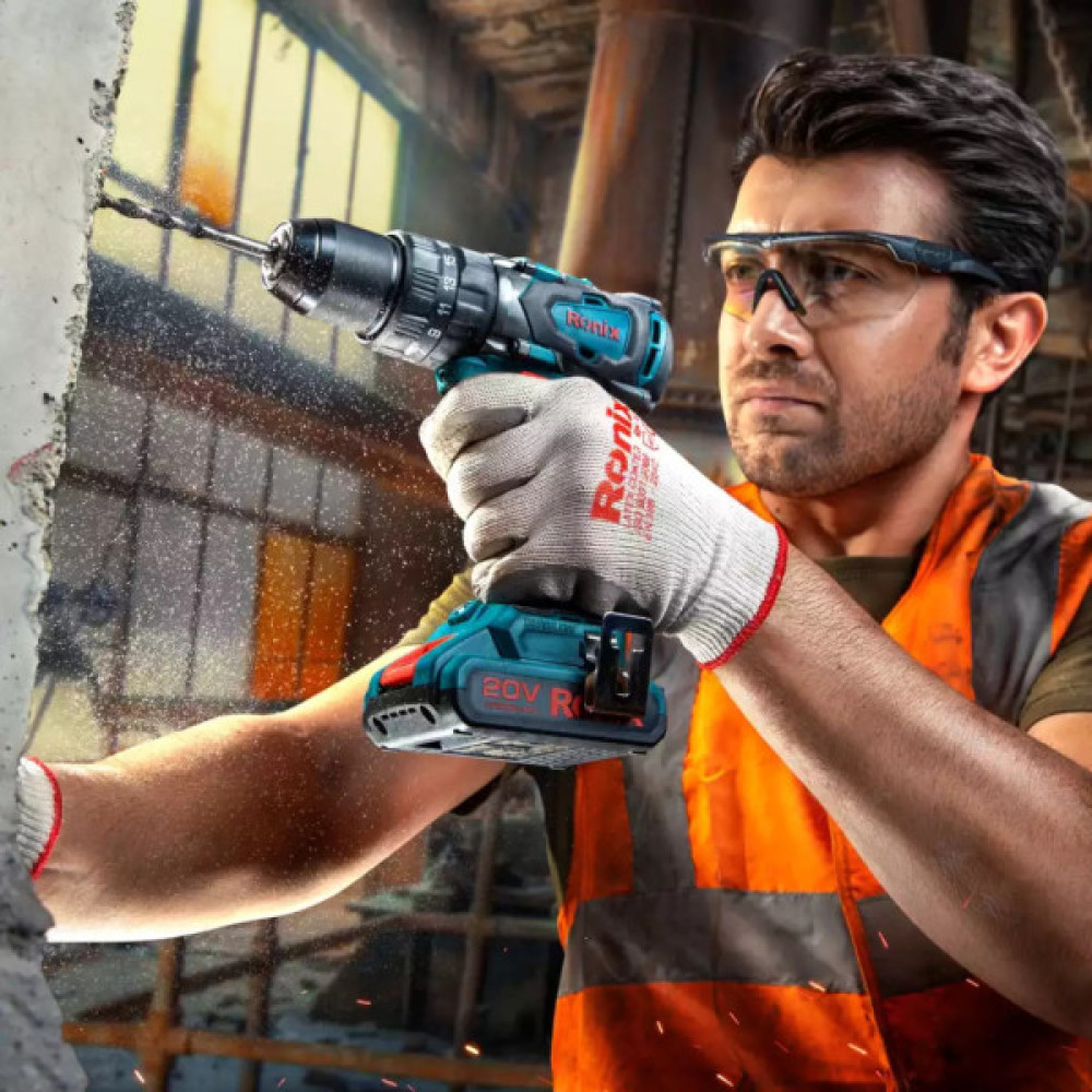 Шуруповерт Ronix ударний акумуляторний 20В, 2Ah х 2 (8905K)