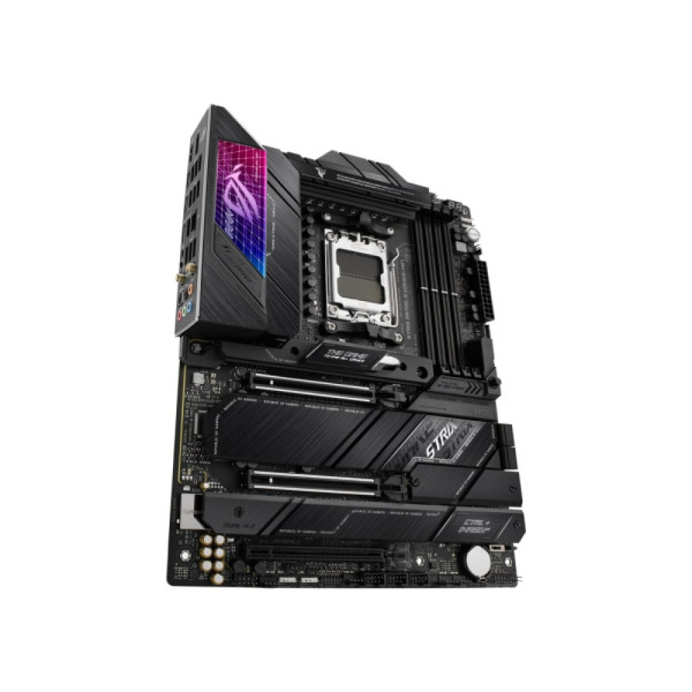 Материнcька плата ASUS ROG STRIX X670E-E GAMING WIFI sAM5 X670 4xDDR5 M.2 HDMI DP WiFi BT ATX
