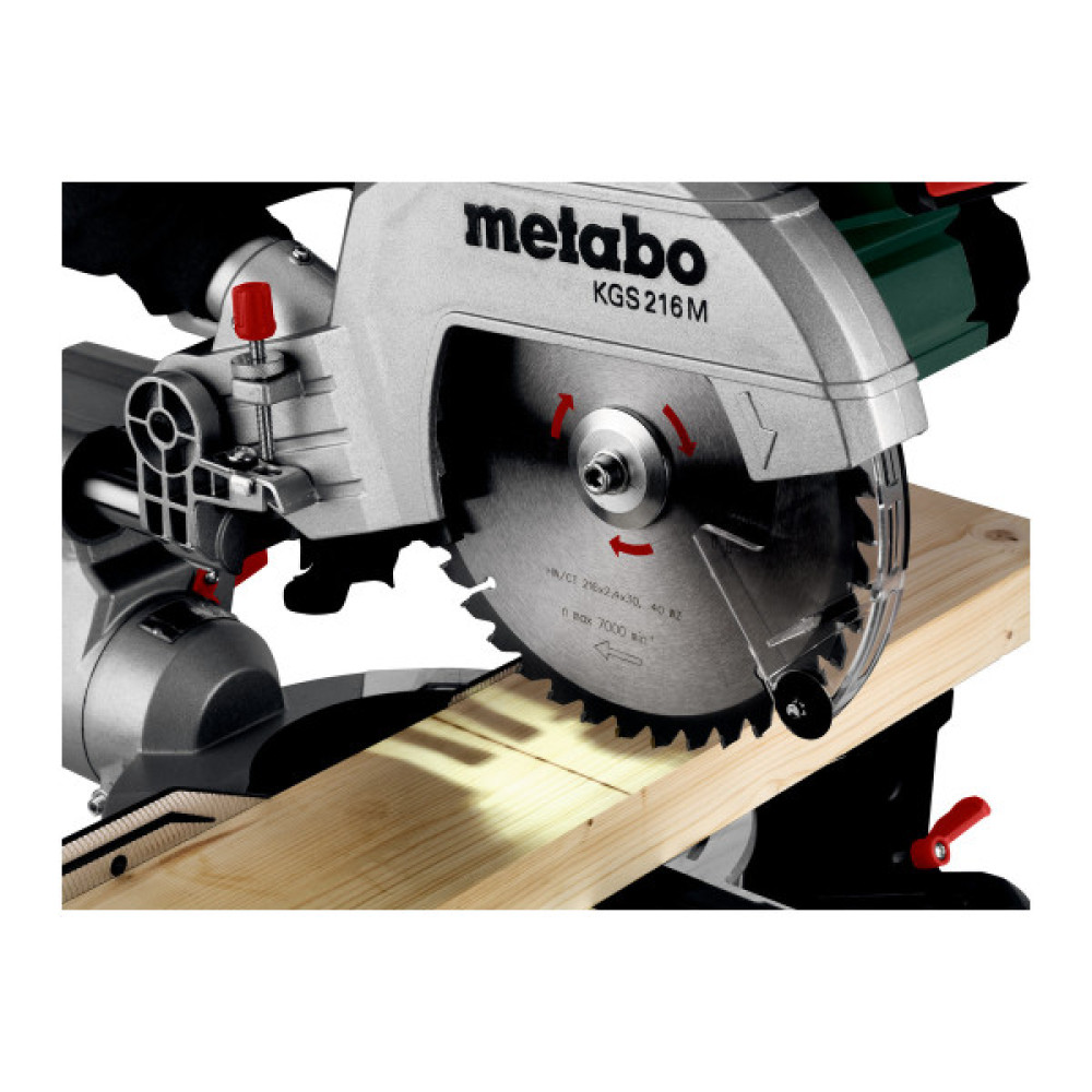Пила торцювальна Metabo KGS 216M з протяжкою 1200Вт диск 215мм 13.4кг