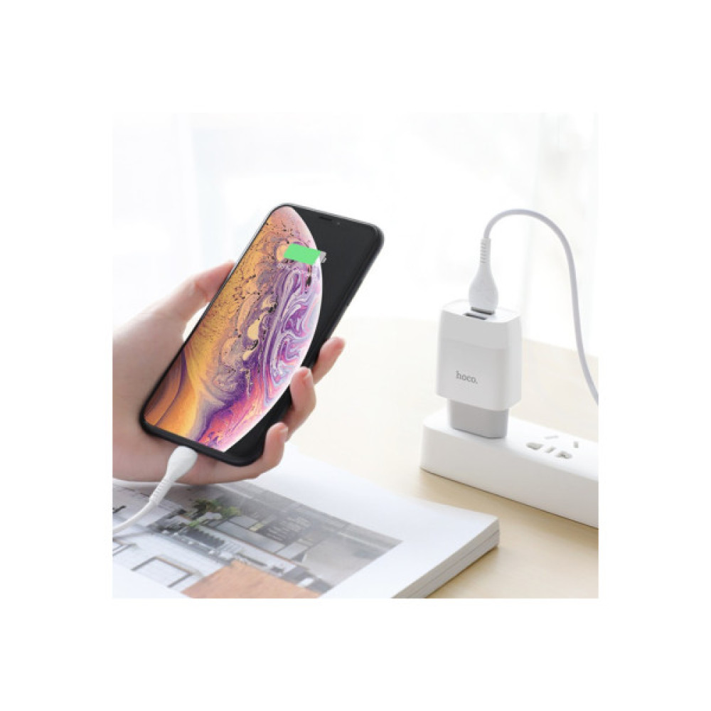 Зарядний пристрій HOCO C73A 2xUSB 12W white (6931474712912)