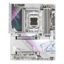 Материнська плата GIGABYTE X870E A MASTER X3D ICE sAM5 X870 4xDDR5 M.2 Wi-Fi BT HDMI DP ATX