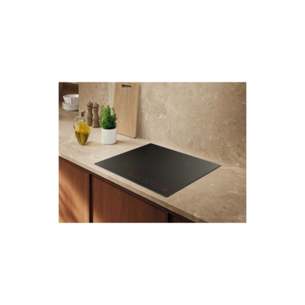 Варочна поверхня Electrolux EIS62453IZ