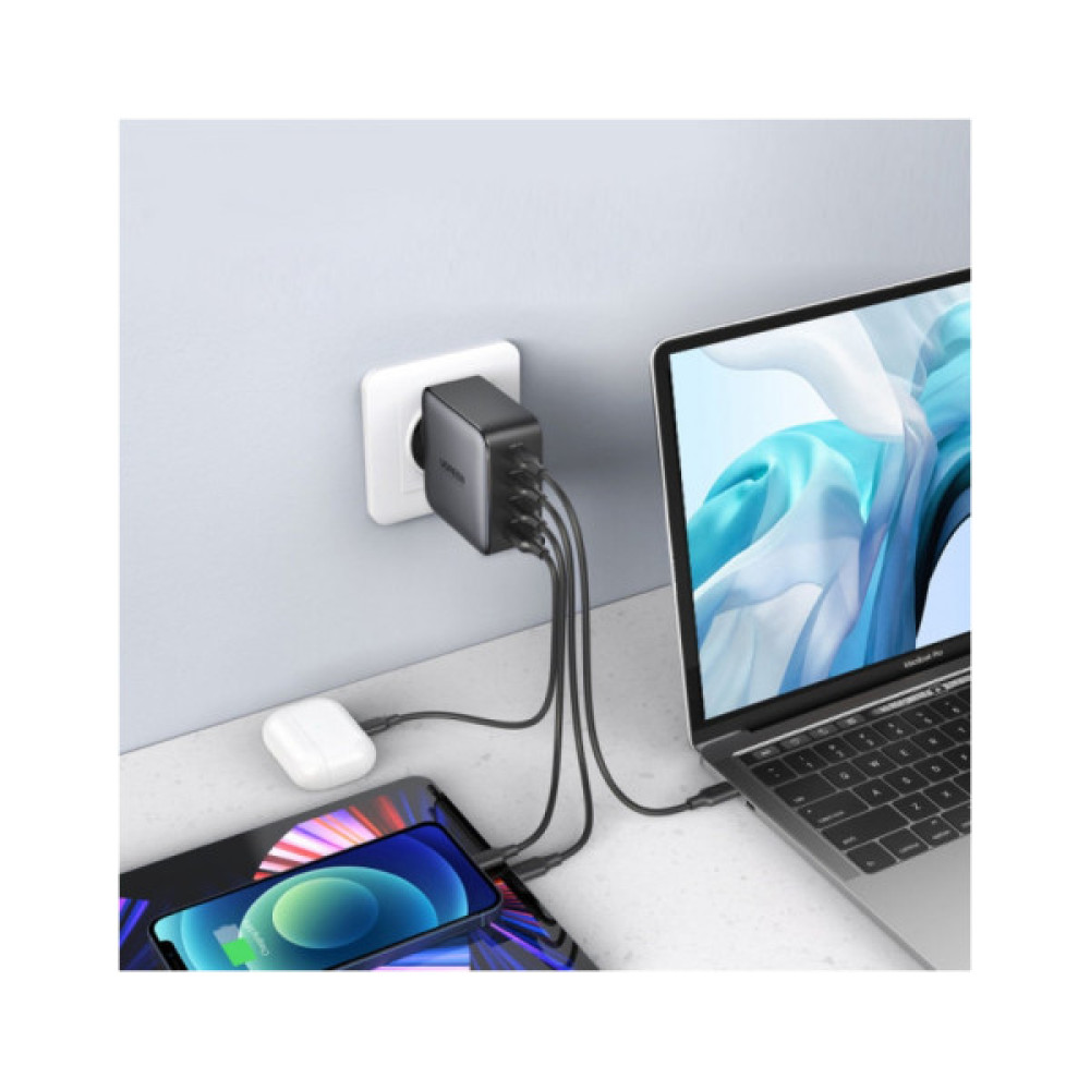 Зарядний пристрій Ugreen 4xUSB 100W (3xUSB-C+USB-A) Gan Tech Fast GAN Charger black CD226 (40747)